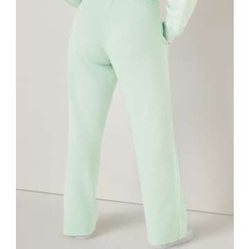 Victoria's Secret Women's PINK Logo Heritage Sweatpants, Womens Sweatpants, Light Green, (M)