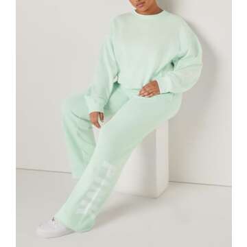 Victoria's Secret Women's PINK Logo Heritage Sweatpants, Womens Sweatpants, Light Green, (M)