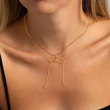BAYLAY Valentines Day Gifts for Women - Gold Necklace for Women, 18K Gold Plated Heart Necklace Tiny Heart Pendant Necklaces for Women Jewelry Gold Necklace for Women Valentines Day Gifts