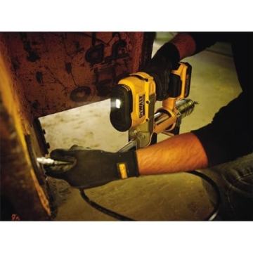 DEWALT 20V MAX Cordless Grease Gun 10000 PSI 42” Hose
