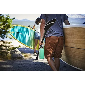 Hydro Flask Water Bottle 24 oz in Bright Sunflower