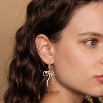 Stylish 8YEARS Gold Bow Earrings for Elegant Women