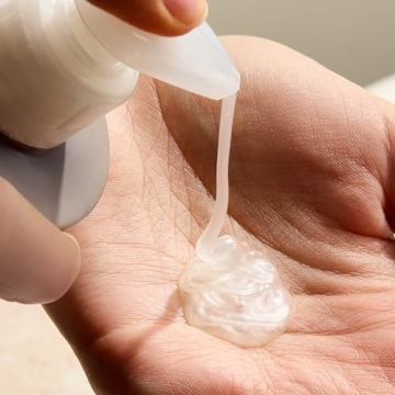 Cremo Women's Jasmine Amber Body Wash - Luxurious Cleansing