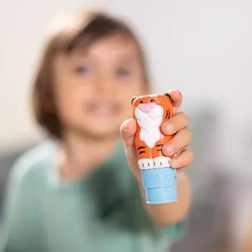 Melissa & Doug Sticker WOW! Tiger Bundle with 600 Stickers