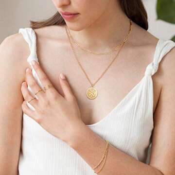 Aobei Pearl 18K Gold Lion Medallion Pendant Necklace 3D Lion Head Paper Clip Cuban Chain Choker Laye...