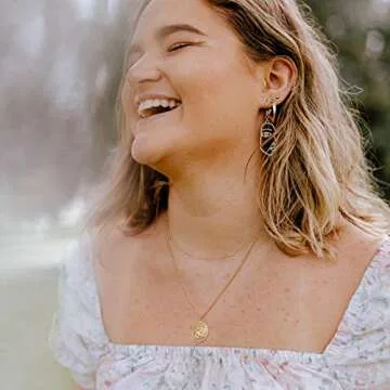 Aobei Pearl 18K Gold Lion Medallion Pendant Necklace 3D Lion Head Paper Clip Cuban Chain Choker Layering Necklace Sets for Women Round Circle Disk Statement Jewelry 15’’