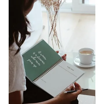 Lamare Budget Planner & Monthly Organizer for All Ages