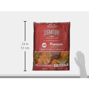 Buy Traeger Grills Signature Blend Wood Pellets 20 lb