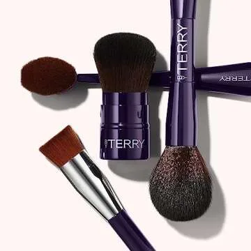 By Terry Tool-Expert Kabuki Makeup Brush, On The Go Touch-Up Face Brush For Powders