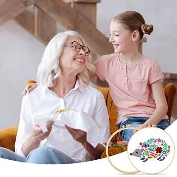 6 Pcs Embroidery Hoop 6 Size, Round Plastic Cross Stitch Hoop with 16 Needles (3.6In to 10.7 in), Small Embroidery Hoop, Cross Stitch Hoops and Frames, Suitable for Embroidery, Craft Sewing