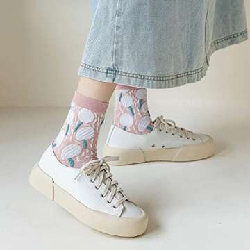 Xhonp 5 Pairs Floral Cotton Socks Vintage Patterned Crew Socks Novelty Ankle Casual Dress Socks for Women Socks (B)