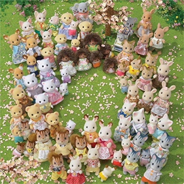 Calico Critters Hopscotch Rabbit Family Imaginative Fun