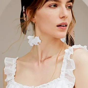 Stylish KELMALL Boho Flower Hoop Earrings for Women