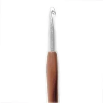 Clover 1049/J Amour Crochet Hook, Size J, 6.0mm
