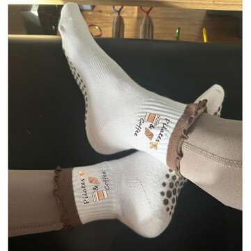 Stylish Puendizux Women's Grip Yoga Socks with Ruffles