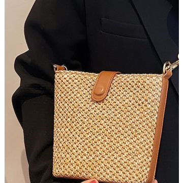 Trendy Straw Crossbody Bag for Summer Adventures