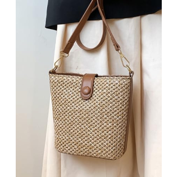 Trendy Straw Crossbody Bag for Summer Adventures