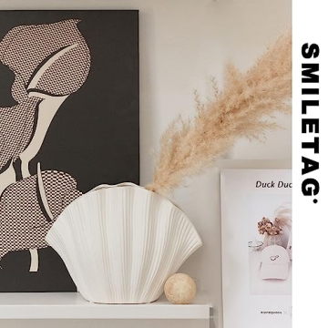 Elegant Coastal Shell-Shaped Ceramic Vase for Home Decor