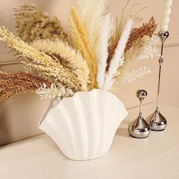 Elegant Coastal Shell-Shaped Ceramic Vase for Home Decor