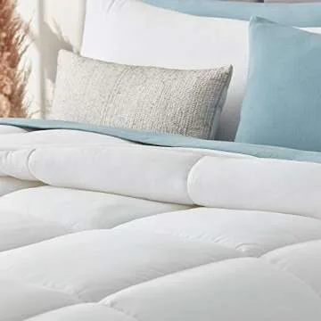 LUCID All-Season Microfiber Comforter for Cozy Comfort
