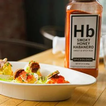 Spiceology Smoky Honey Habanero BBQ Rub - Sweet & Spicy Seasoning