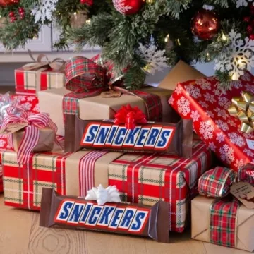 SNICKERS Chocolate Giant Bar, Perfect for All Occasions