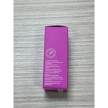 Glow Berries Moisturizer with Natural Vitamin C