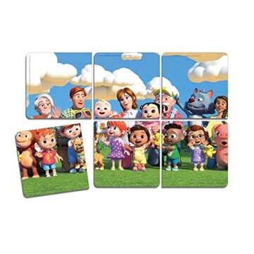 Official CoComelon Pocket Library: 6 little books about JJ, his family and friends – perfect for pre-schoolers!