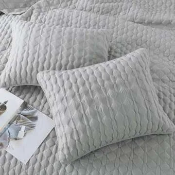 WDCOZY Light Grey Quilt King Size Bedding Set with 2 Pillow Shams, Lightweight Soft Bedspread Coverlet, Thin Comforter Bed Cover for All Season, 3 Pieces, 104x90 inches