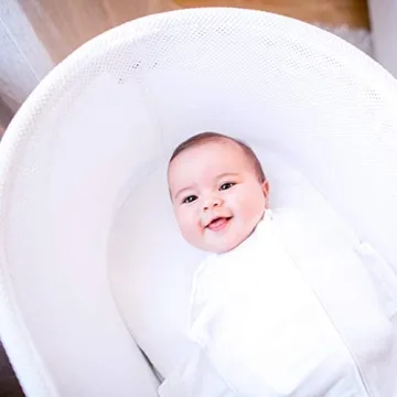 Happiest Baby SNOO Sleep Sack - 100% Organic Cotton Baby Swaddle Blanket - Doctor Designed Promotes Healthy Hip Development (Graphite Stars, Large)