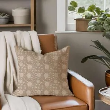 HERHOME Vintage Floral Block Print Decorative Throw Pillow Covers 18x18 Inch Set of 2 Pale Brown Outdoor Cottage Core Fall Decor Neutral Cushion Cases Country Decorations for Home Living Room Couch