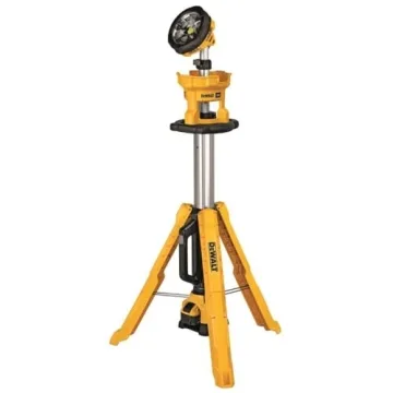 DEWALT 20V MAX Cordless LED Work Light Kit with Tripod