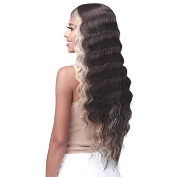 Bobbi Boss MLF538 Ramona HD Lace Wig for Stylish Looks