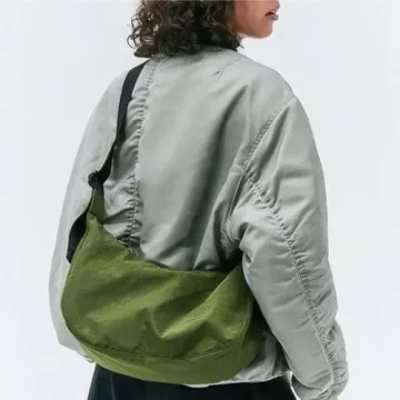 Stylish Medium Nylon Crescent Bag for Daily Use