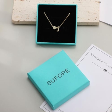 SUFOPE Gold Heart Necklaces for Women, 14K Gold Plated Cute Heart Pendant Necklace Minimalist Gold Choker Necklace Jewelry Gifts for Women