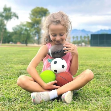 AppleRound 4 Sports Balls with Pump - Kids Gift