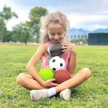 AppleRound 4 Sports Balls with Pump - Kids Gift