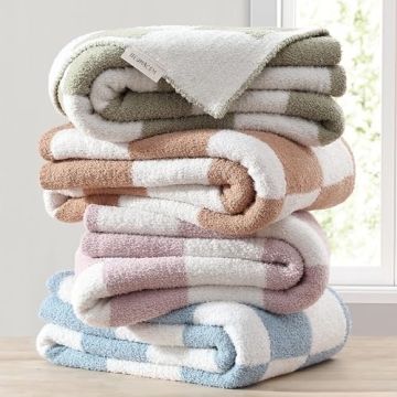 Cozy Checkered Throw Blanket for All Seasons - BEDHACEM