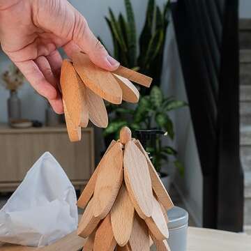 Wood Coasters Set, Decorative Tree Holder with 4 Pieces Coasters (Leaves) for Bar, Home, Kitchen, Natural Beech Wood Home Decor for Table Protection for Drinks, Plates, Pots, Pans