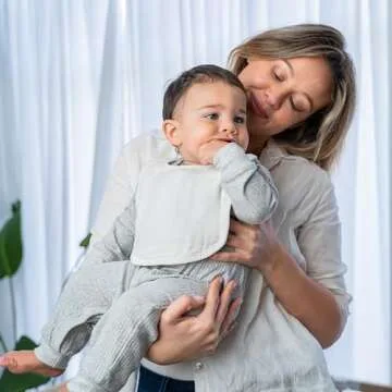 Comfy Cubs Muslin Bibs for Babies, (Pack of 4) - Soft and Highly Absorbent, Feeding, Drool and Teething Bib, Adjustable Snaps - Stylish & Colorful Unisex Designs, Giftable Set - (White)