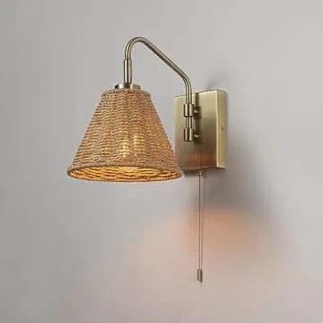 Globe Electric x Novogratz 65000052 1-Light Wall Sconce, Matte Brass Finish, Rattan Shade, On/Off Pull Chain Switch, Wall-Lamp, Kitchen Sconces Lighting, Lights for Living Room