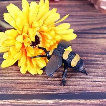 Odowalker Realistic Insect Toy Set for Kids 8 Pcs