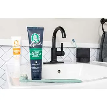 Dr. Squatch Whitening Toothpaste Natural Kit - Day & Night