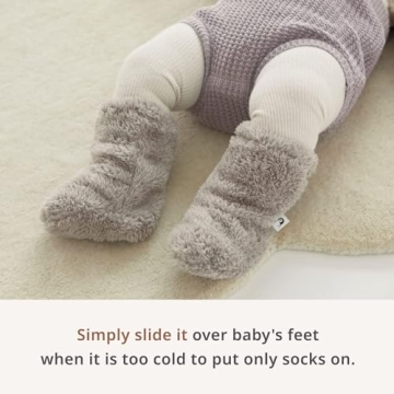 Konny Cozy Baby Booties & Bonnet for Winter Warmth