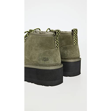 UGG Women's Neumel Heritage Platform Boot in Burnt Olive