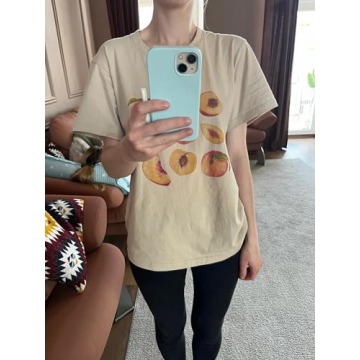 Vintage Peaches Printed Graphic Tees Summer Women Cute Short Sleeve Fruit Pirnt Summer T-Shirt Aesthetic Tops Khaki
