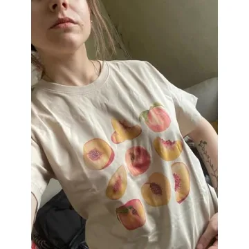 Vintage Peaches Printed Graphic Tees Summer Women Cute Short Sleeve Fruit Pirnt Summer T-Shirt Aesthetic Tops Khaki