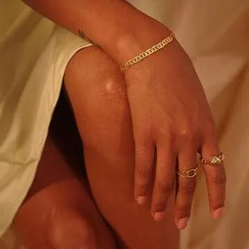 Fettero Gold Plated Adjustable Bracelet for Women