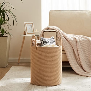 Fiona's Eco-Friendly Jute Laundry Hamper for Stylish Storage