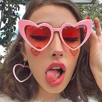 Love Heart Shaped Sunglasses - Chic Retro Gift for Women